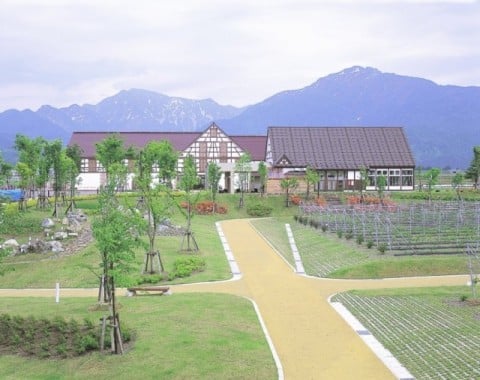 越後ワイナリー全景